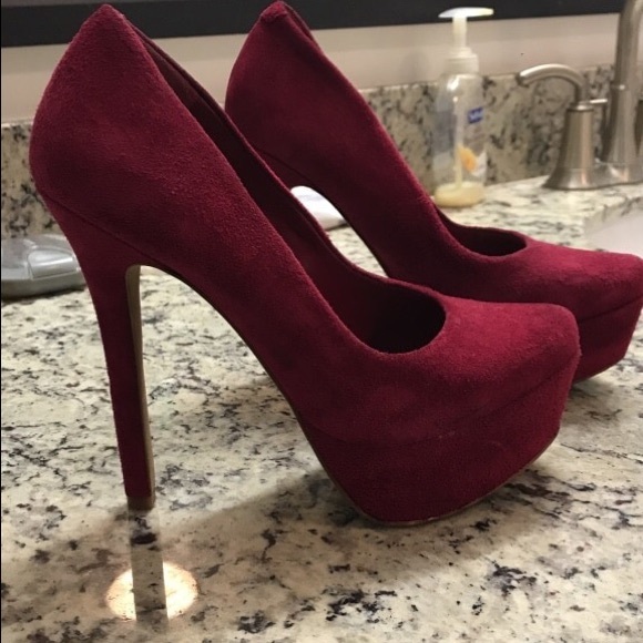 Jessica Simpson pumps! - Picture 2 of 3